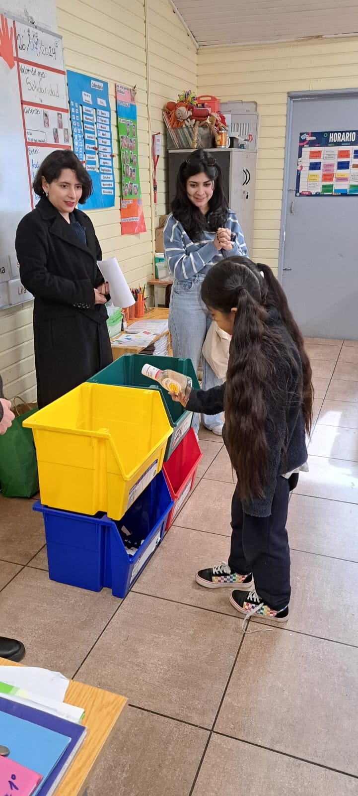 Primero Básico: APRENDIENDO A RECICLAR