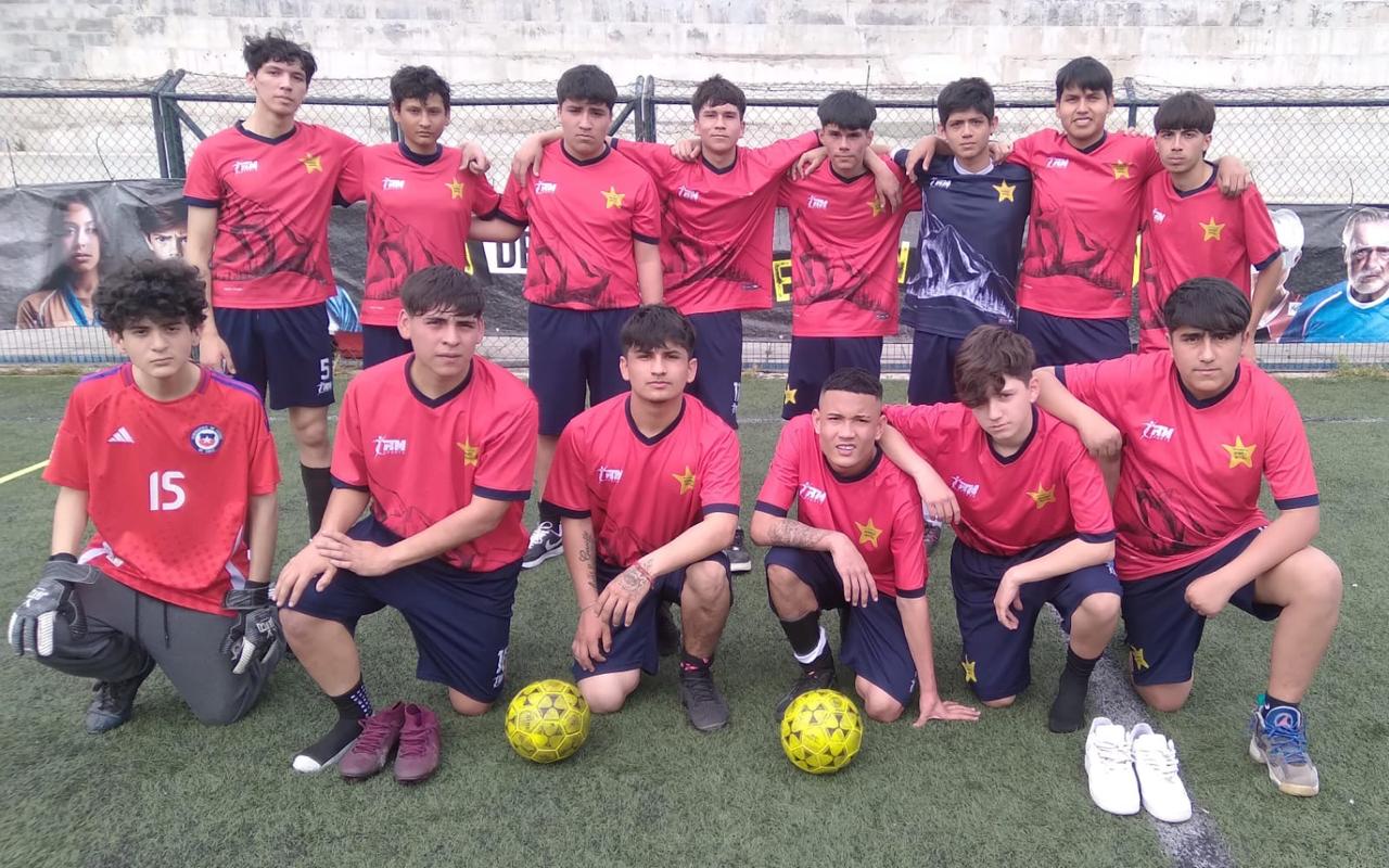 CAMPEONATO INTERESCOLAR DE FÚTBOL